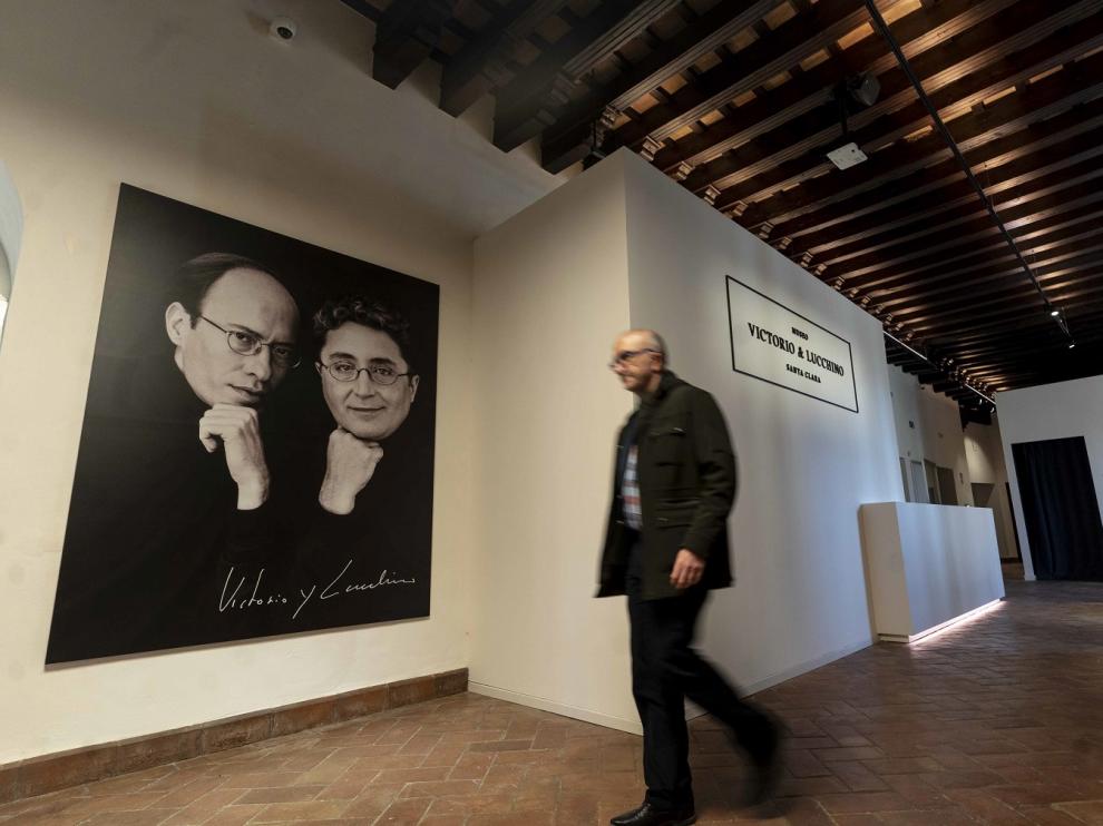 Una de las salas del museo dedicado a los modistos Victorio & Lucchino en Palma del Río (Córdoba).