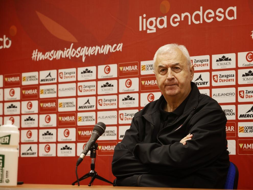 Dragan Sakota, entrenador del Casademont Zaragoza, durante la rueda de prensa de este viernes.