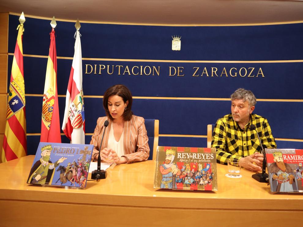 La vicepresidenta de la DPZ y alcaldesa de Ejea, Teresa Ladrerodurante la presentación.
