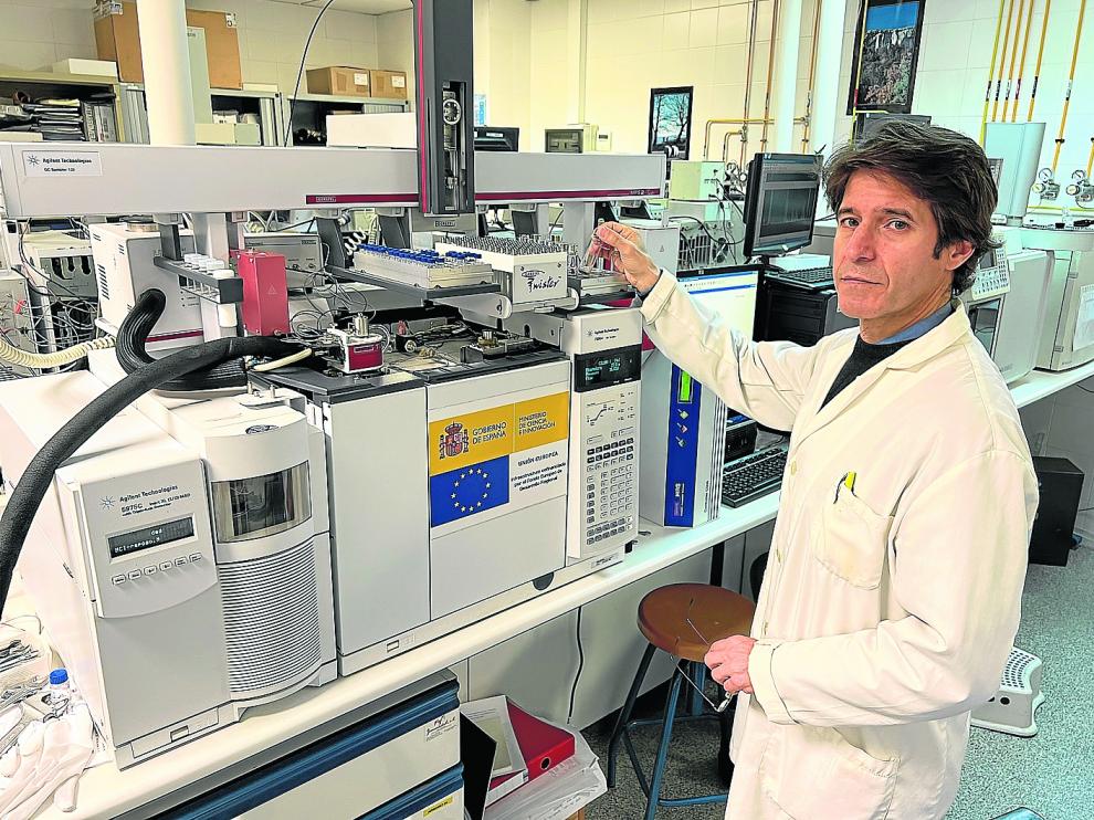 Vicente Ferreira, director del Laboratorio de Análisis del Aroma y Enología de la Universidad de Zaragoza.