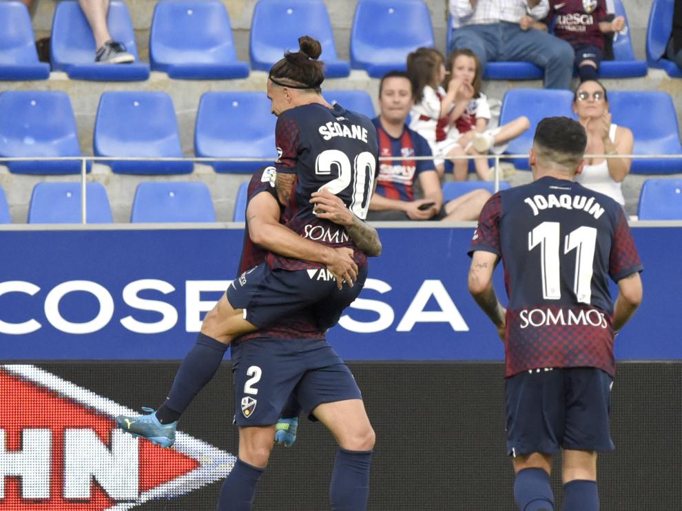 Seoane celebra su gol ante la Real Sociedad B.