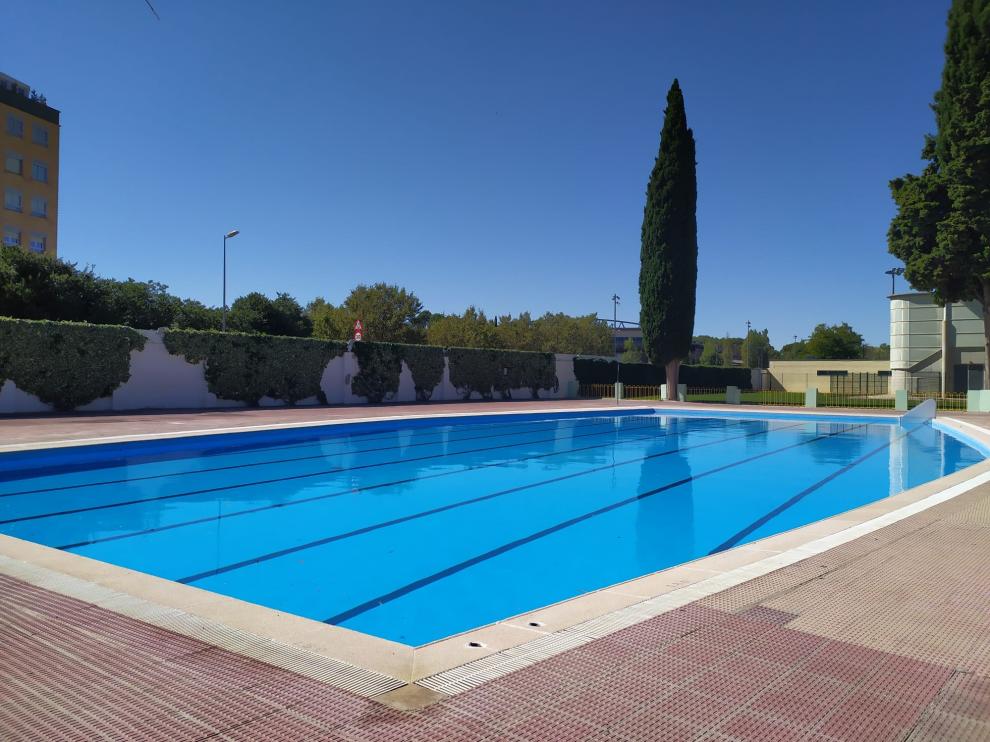 Las piscinas de verano de San Jorge han sido las primeras en abrir en Huesca.