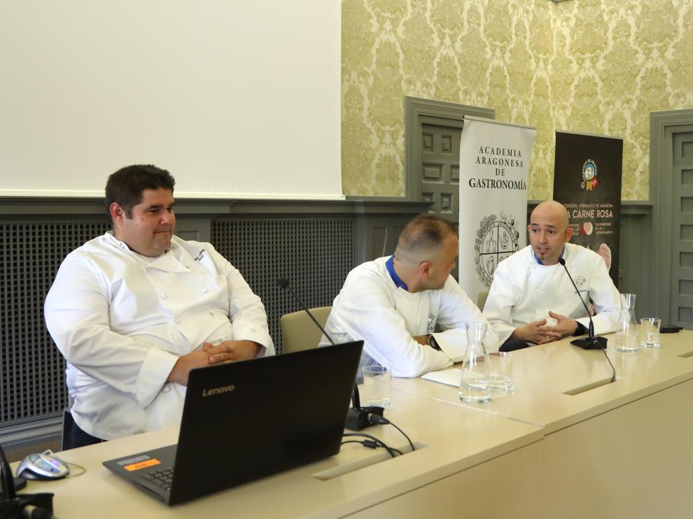 Hugo López, Manel García y José Tazuelo, durante la ponencia.
