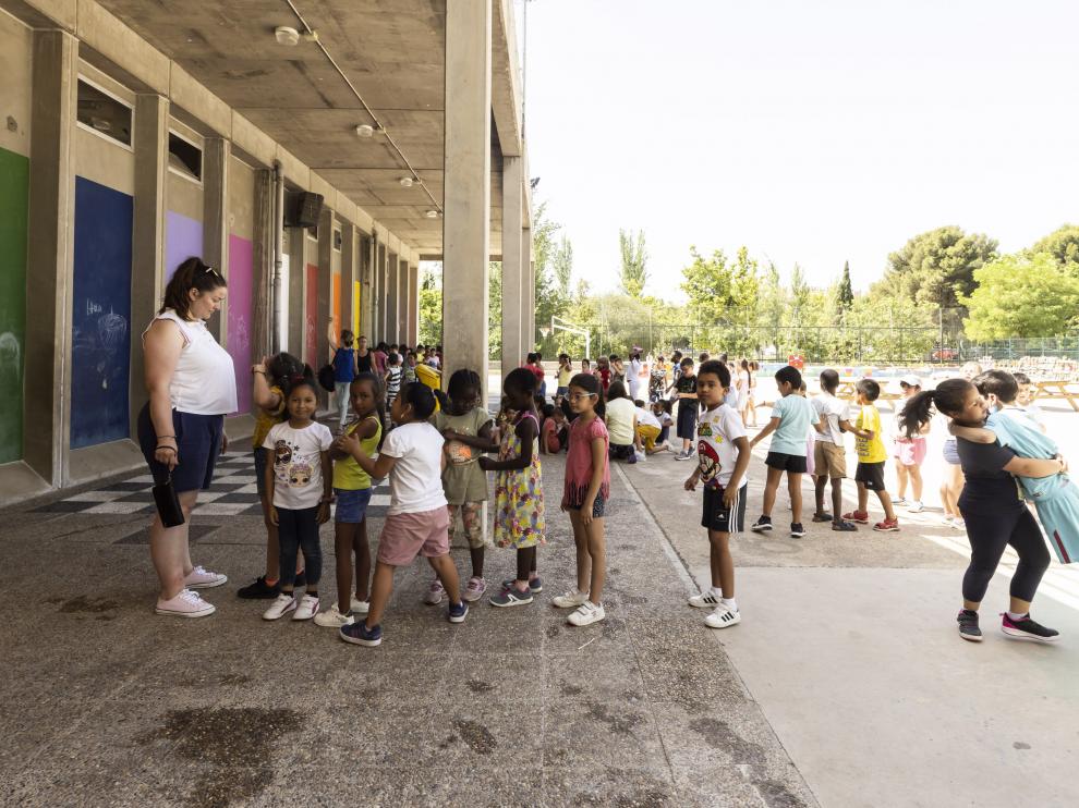Calor en los centros educativos de Zaragoza: foto del colegio Torre Ramona