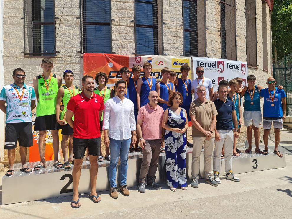 Podium del Campeonato Masculino de Voley Playa Infantil