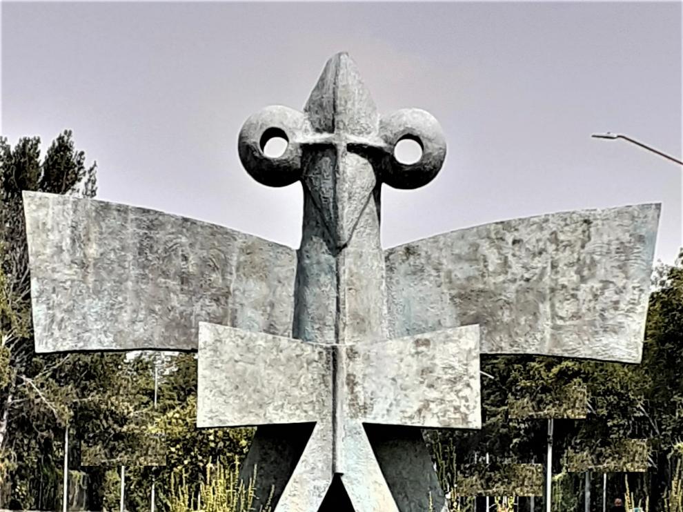 Escultura Pájaro XIII de Juan Soriano, Centro Cultural Universitario de la UNAM, CDMX.