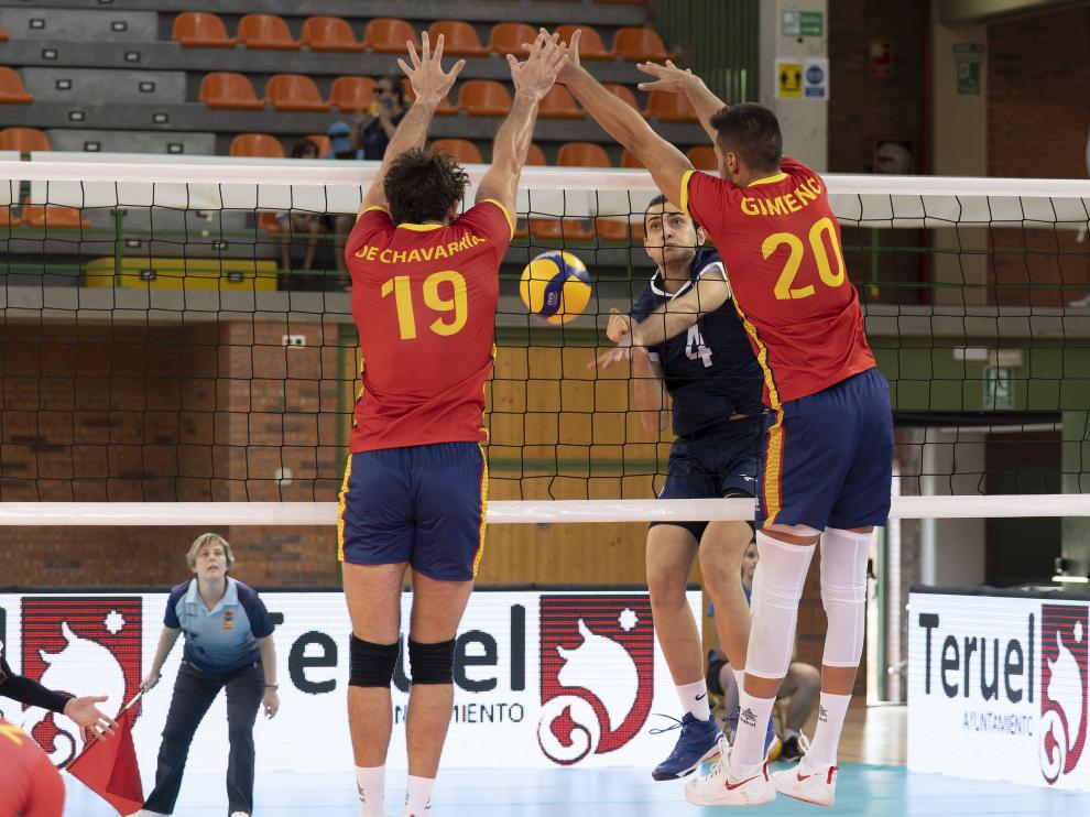 Voleibol Selección España Masculino - Página 2 Partido-espana-georgia-clasificatorio-para-el-europeo-de-voleibol-disputado-en-los-planos-de-teruel-8