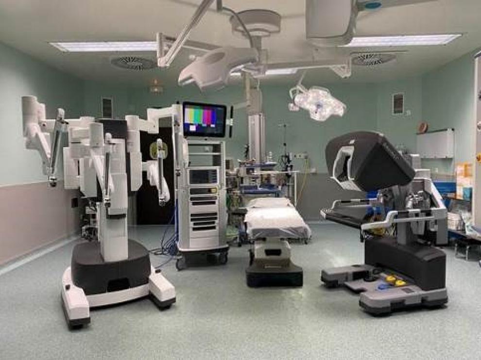 Hospital Viamed Montecanal implanta un programa de cirugía robótica Da Vinci en Zaragoza.