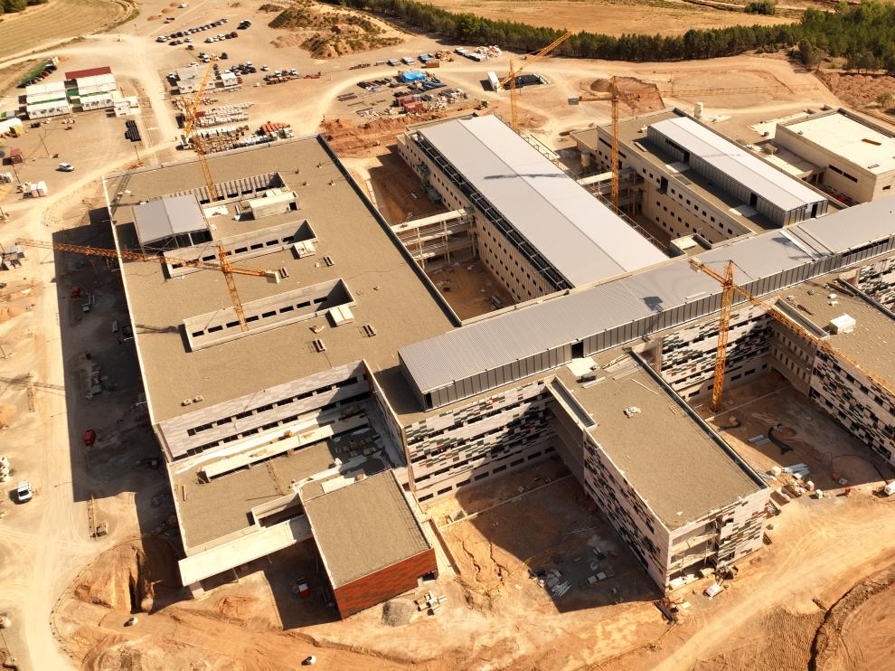 Vista aérea del estado en que se encuentra la construcción del nuevo hospital de la capital turolense.
