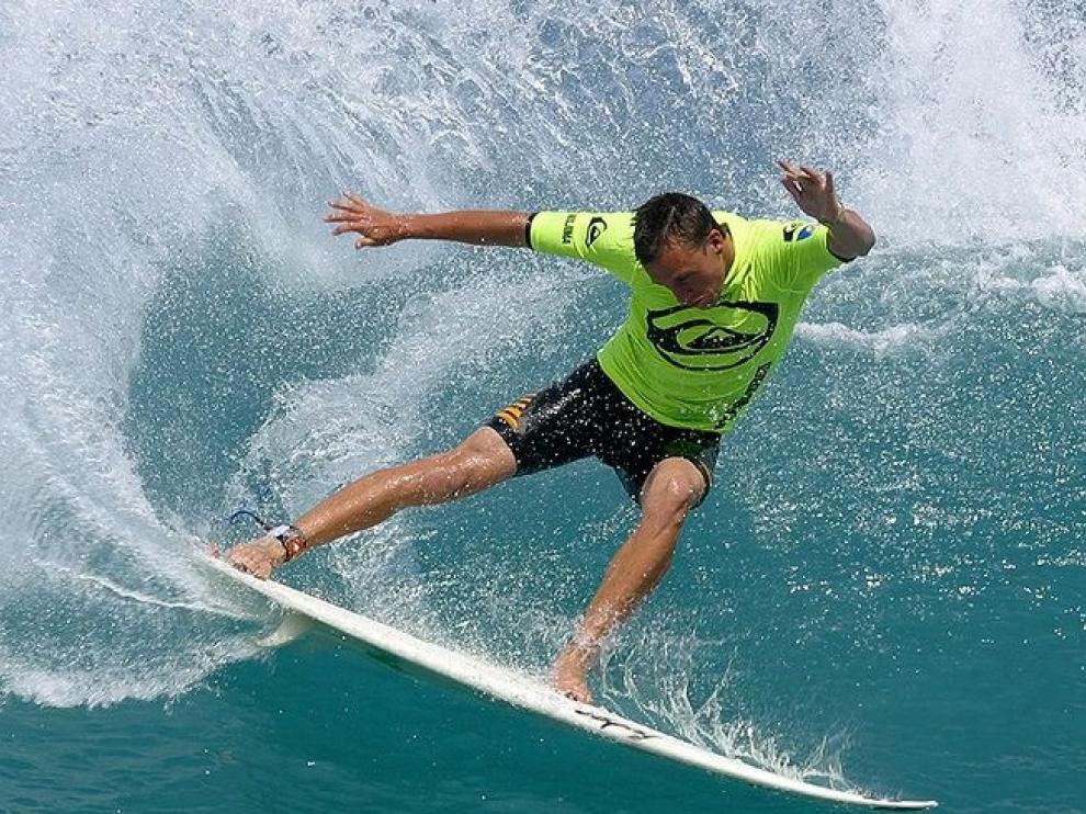 El surfista Chris Davidson