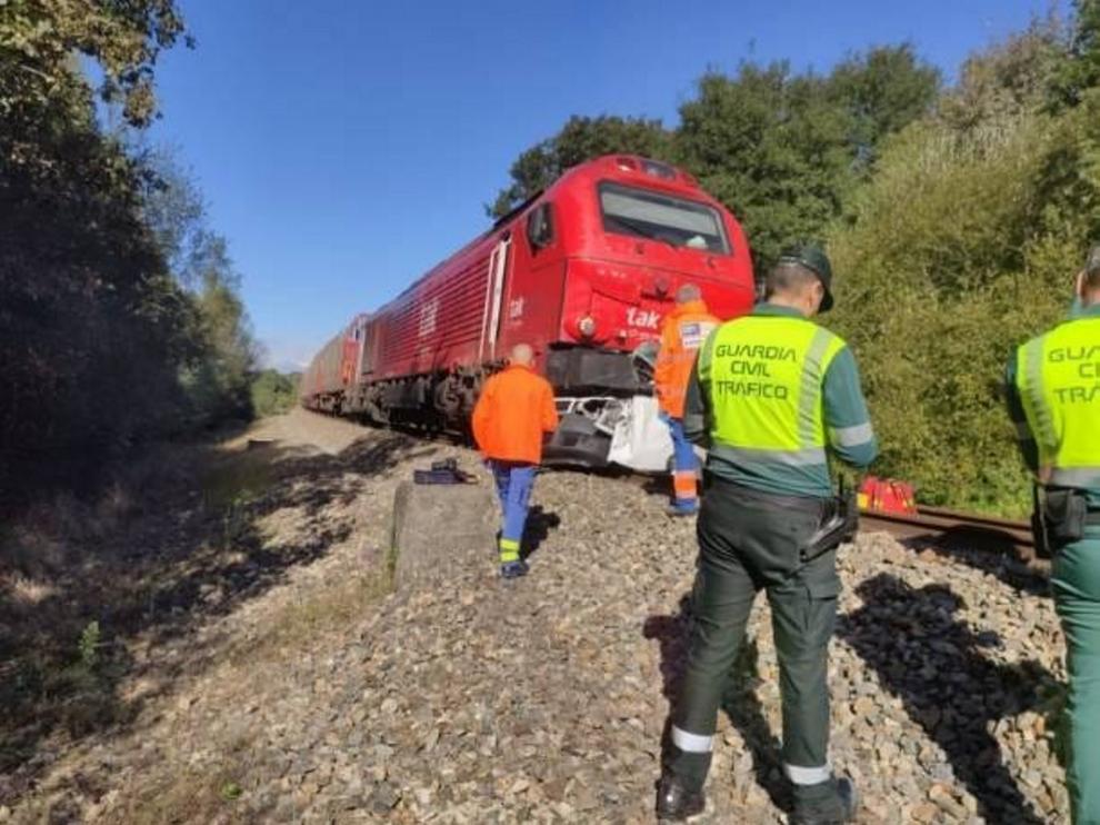 Muere un hombre de 50 años al ser arrollado por un tren de mercancías en Lugo