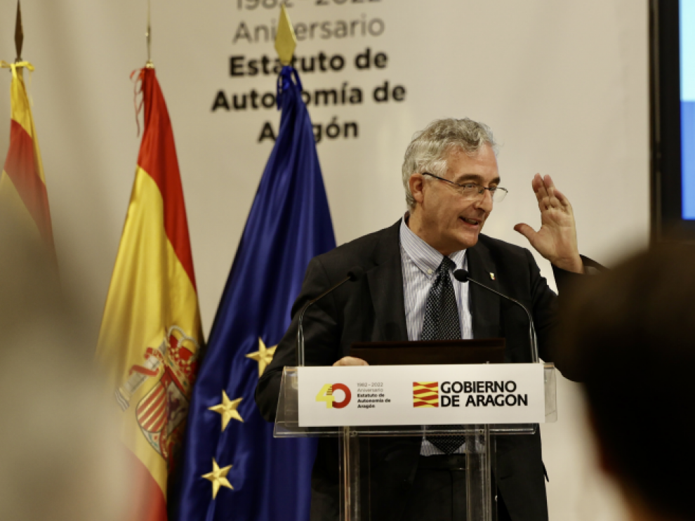 El consejero de Agricultura, Ganadería y Medio Ambiente, Joaquín Olona, durante la inauguración de la II Aragón Climate Week.