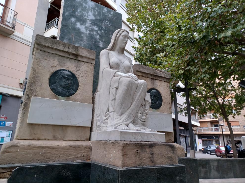 El monumento, retocado por última vez en 1991, cambiará de ubicación dentro de la plaza de San Pedro Nolasco