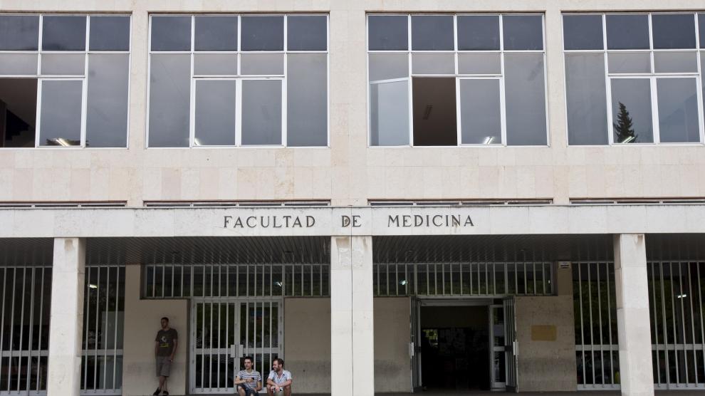 Facultad de Medicina del campus de San Francisco de Zaragoza.