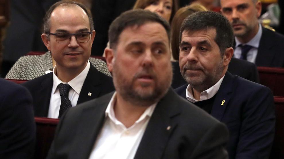 Oriol Junqueras en la primera fila del banquillo de los acusados.