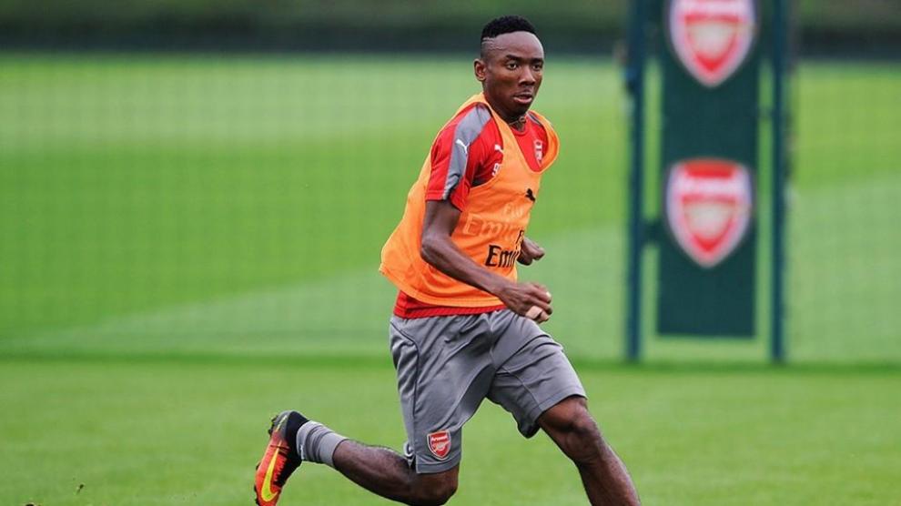 Kelechi Nwakali, en un entrenamiento con el Arsenal.