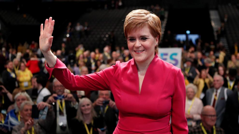 Scotland's First Minister Nicola Sturgeon reacts with the delegates following her speech at the SNP autumn conference in Aberdeen, Scotland, Britain October 15, 2019. REUTERS/Russell Cheyne [[[REUTERS VOCENTO]]] BRITAIN-POLITICS/SNP