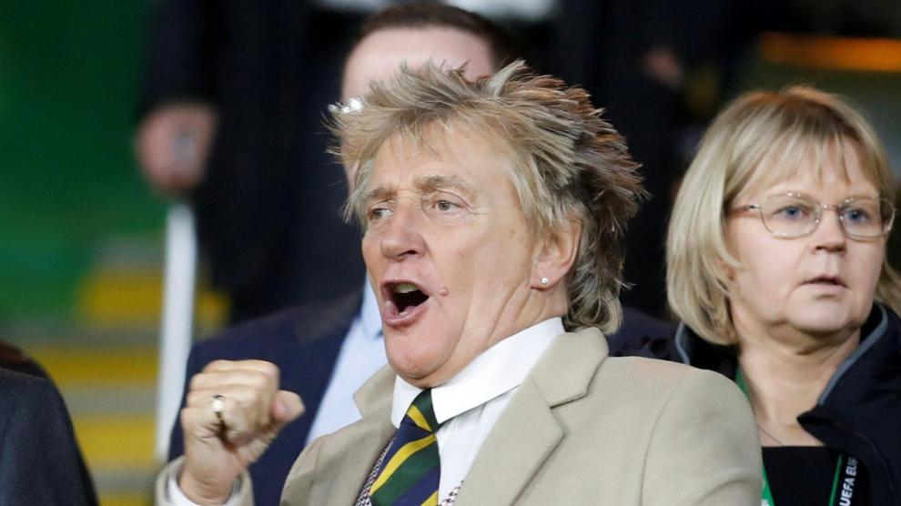 FILE PHOTO: Soccer Football - Europa League - Group Stage - Group B - Celtic v Rosenborg - Celtic Park, Glasgow, Britain - September 20, 2018 Rod Stewart reacts in the stands during the match Action Images via Reuters/Lee Smith/File Photo [[[REUTERS VOCENTO]]] PEOPLE-ROD STEWART/