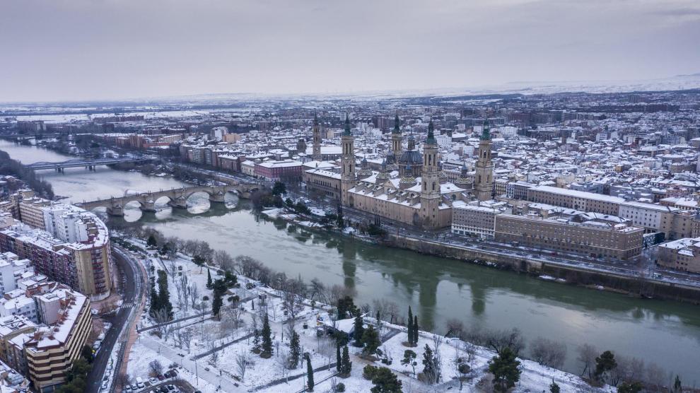 Zaragoza, a vista de dron