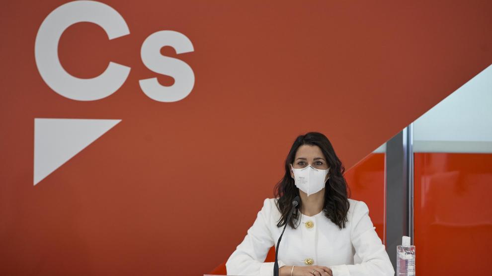 Inés Arrimadas comparece tras una reunión del Comité Permanente de Ciudadanos, el miércoles en Madrid.