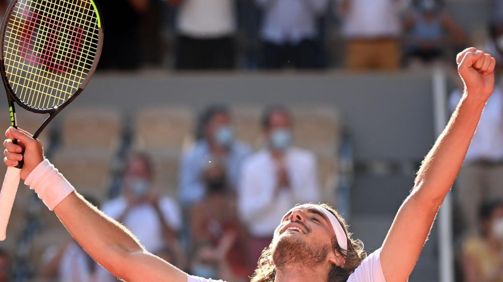 Tsitsipas Pelea Ante Zverev Para Jugar Su Primera Final De Un Grande