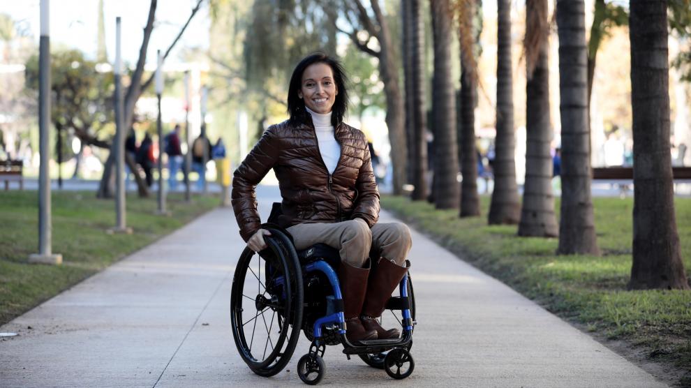 La nadadora paralímpica Teresa Perales anima en la UPV a soñar a lo grande y esforzarse por lograr las metas