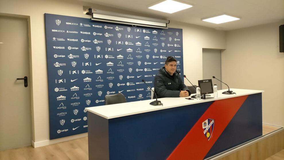 Xisco Muñoz, en la rueda de prensa previa al partido con la Ponferradina.