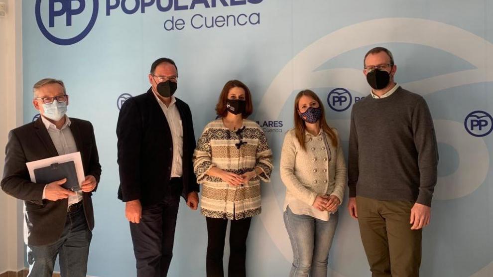 Dirigentes del PP de Teruel y Cuenca, reunidos en la ciudad catellanomanchega.