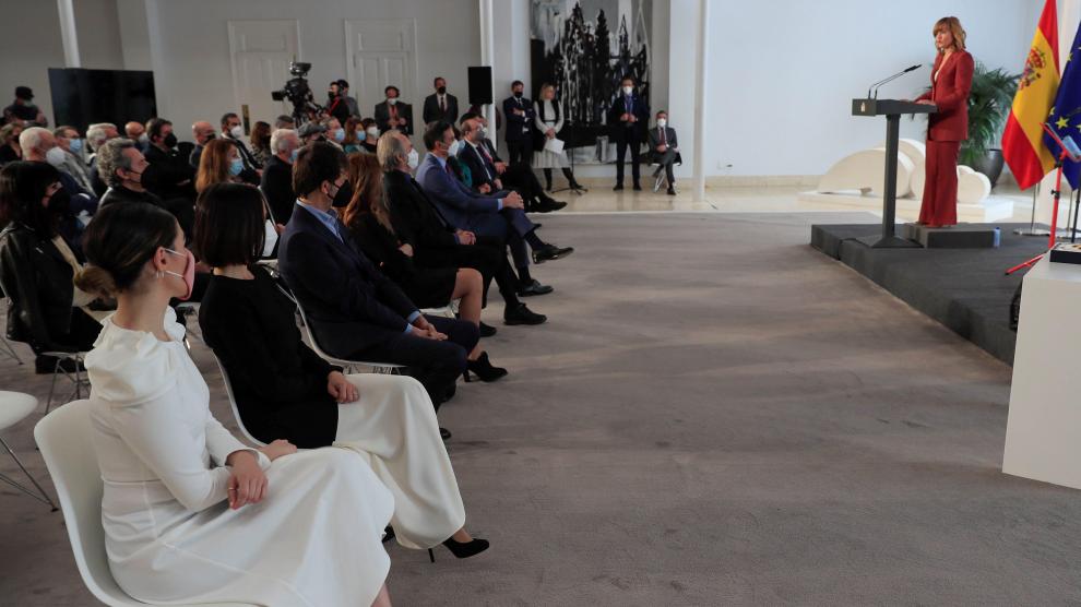 Serrat recibe la Gran Cruz de la Orden Civil de Alfonso X el Sabio