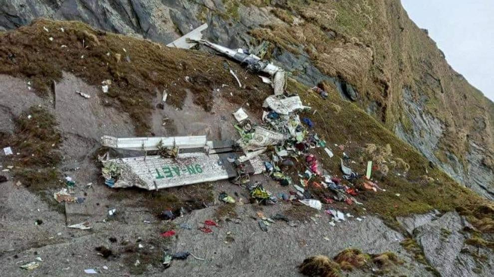 A general view of a Tara Air plane crash site during the rescue operation at Thasang, Nepal May 30, 2022. Fishtail Air Pvt Ltd Captain Nikalas Fjellgren/Handout via REUTERS ATTENTION EDITORS - THIS IMAGE HAS BEEN SUPPLIED BY A THIRD PARTY. NO RESALES. NO ARCHIVES. MANDATORY CREDIT. NEPAL-AIRLINE/