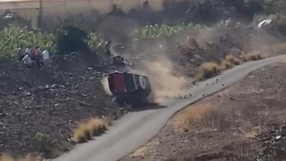 Momento del accidente en el Rally Comarca Norte de Gran Canaria.