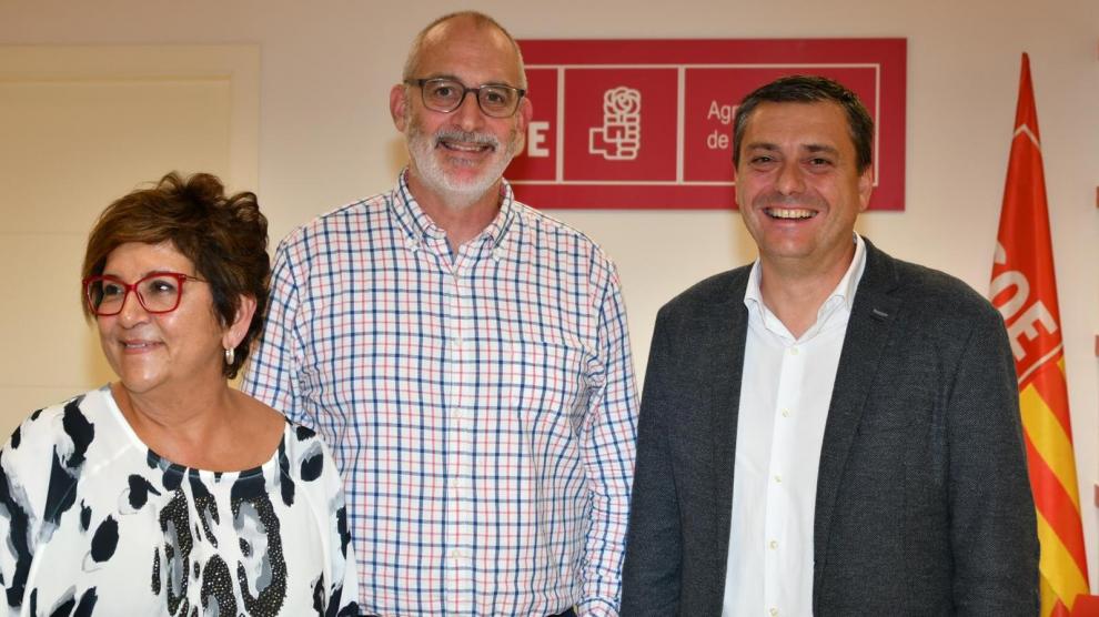 Los representantes socialistas Elisa Sancho, Álvaro Burrel y Fernando Sabés.