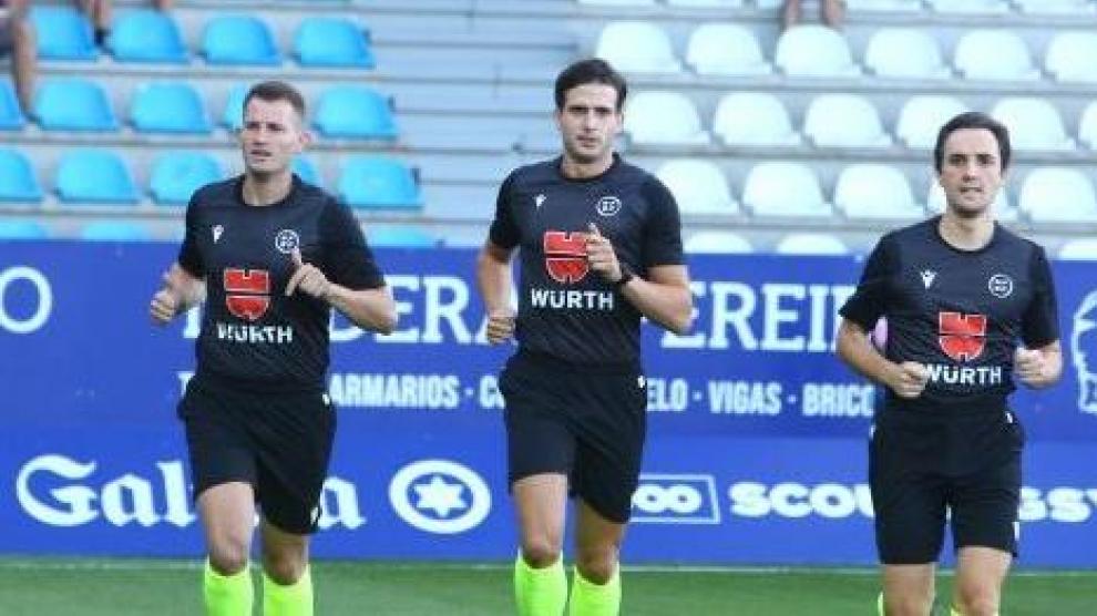 Árbitro debutante, andaluz de 27 años, en el Villarreal BReal Zaragoza