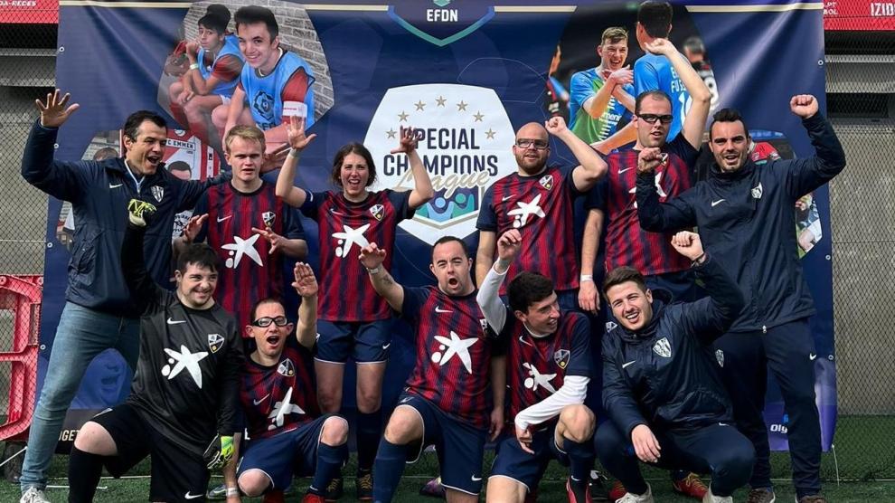 El equipo de la SD Huesca Genuine en la Special Champions League.