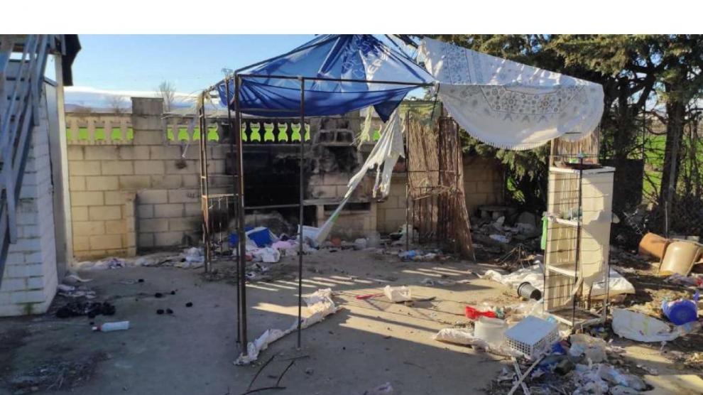 El dueño de la vivienda la recuperó un año después con desperfectos.