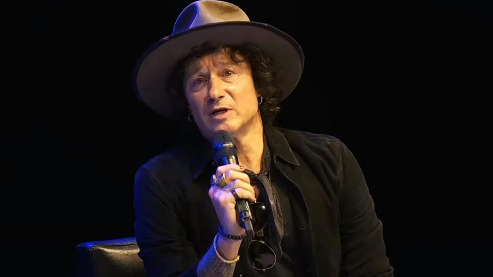 Bunbury "No me veo como Dylan o Coldplay haciendo 200 conciertos"