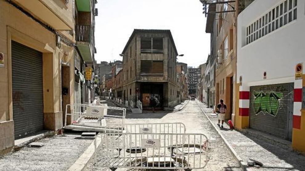 Estado de las obras de renovación de tuberías de la calle de Barcelona y su entorno.
