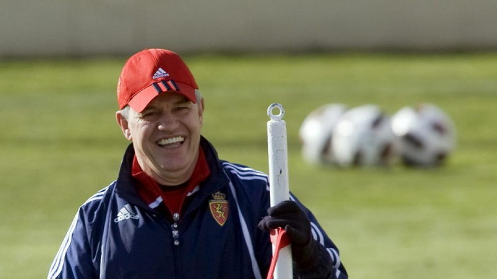 Javier Aguirre durante un entrenamiento del Real Zaragoza
