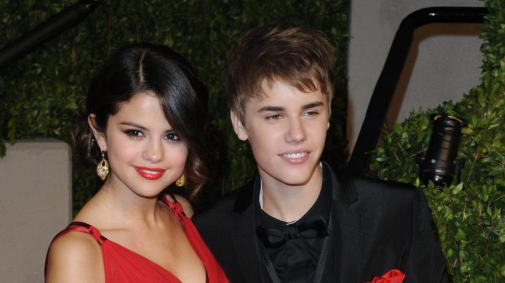 Justin Bieber junto a Selena Gómez