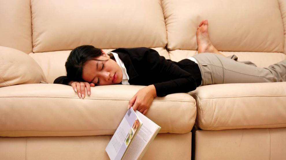 Dos de cada 3 españoles dedicarían entre 20 y 60 minutos a dormir la siesta a diario