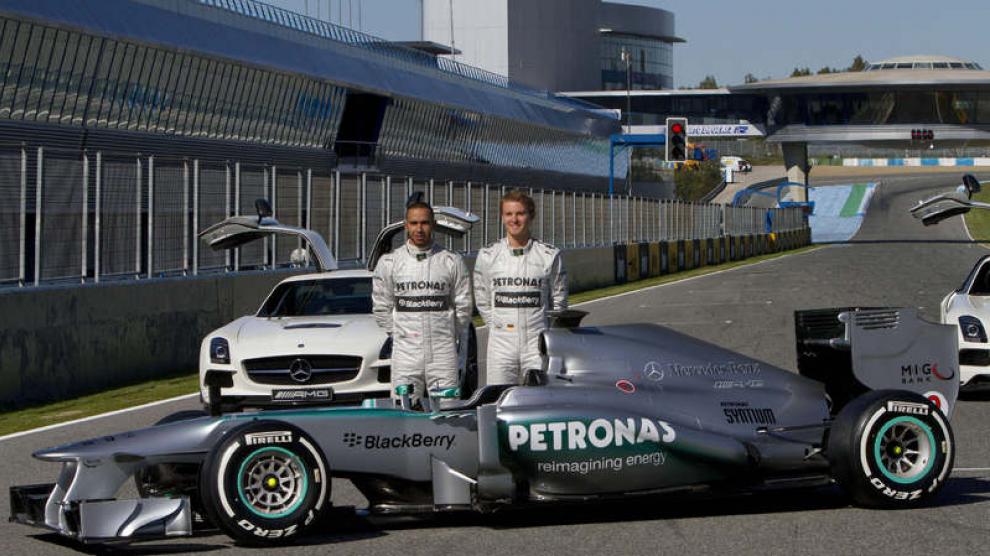 Hamilton y Rosberg, con su nuevo monoplaza