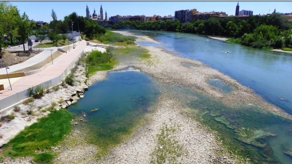 Puntos de acumulación de sedimentos en el Ebro