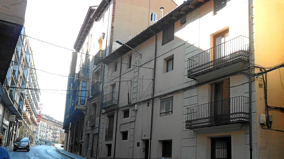 La finca dañada por una plaga de termitas ocupa el número 9 de la calle San Francisco