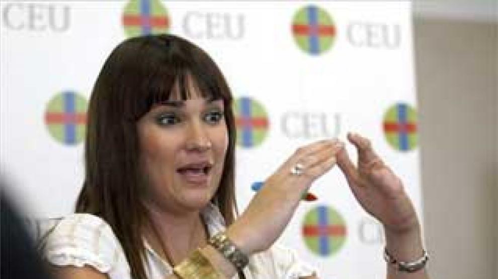 La periodista y psicóloga Irene Villa.