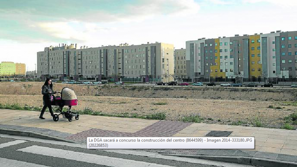 Vista de los terrenos para uso educativo de Valdespartera, cuya cesión solicitó la DGA al Ayuntamiento para construir un colegio