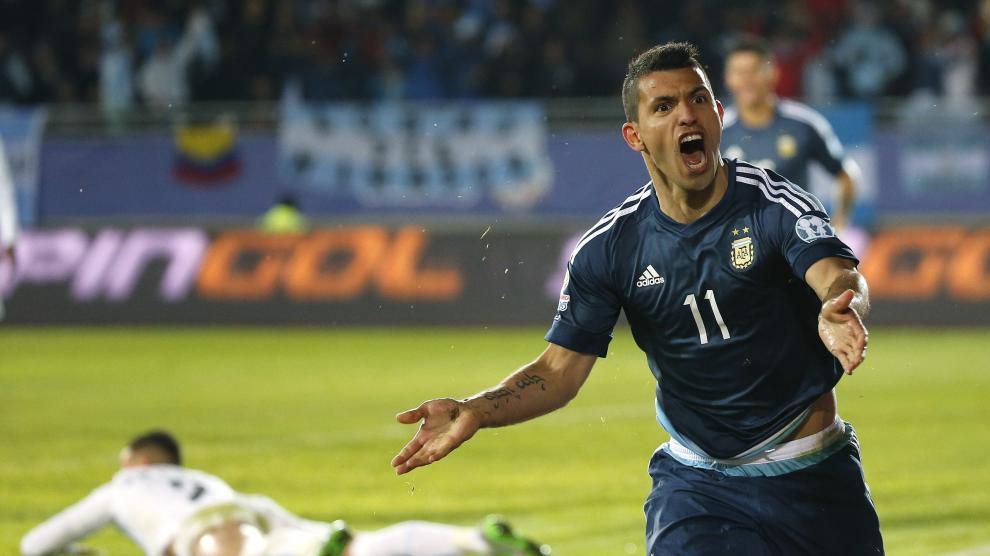Agüero marcó para la selección argentina