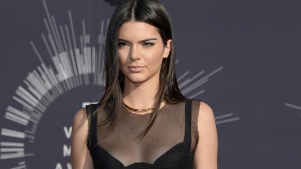Kendall Jenner Modelo Mejor Pagada Del Año Con 225 Millones Noticias De Sociedad En Heraldoes 