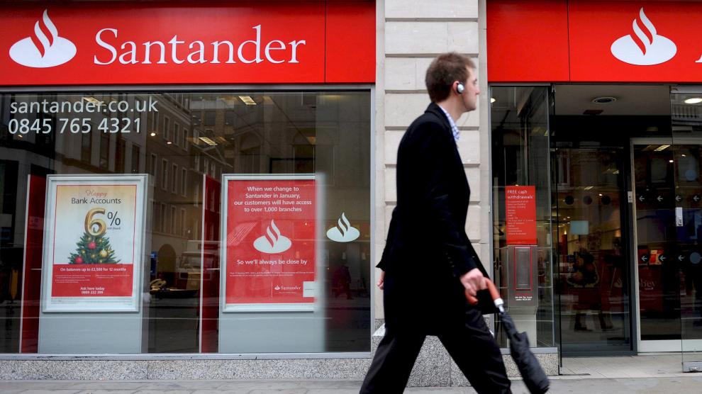 Una oficina del banco Santander.
