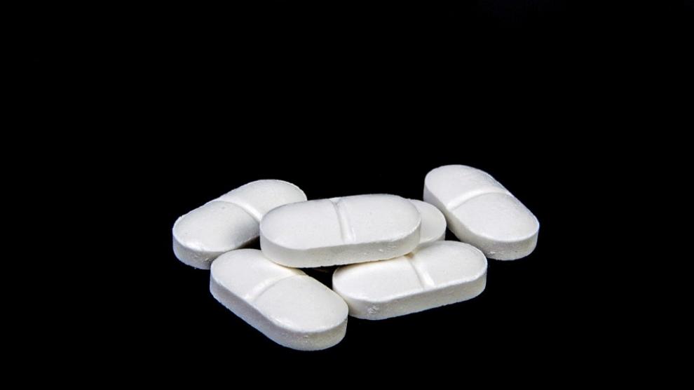 Paracetamol o ibuprofeno? Cómo tomarlos sin riesgos | Noticias de Salud en  