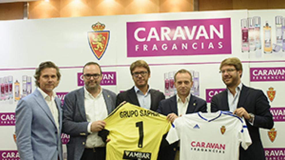 Caravan Fragancias renueva su contrato de patrocinio con el Real Zaragoza